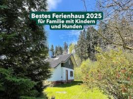 Holiday Home Haus Sonnenschein by Interhome, hotel i Hasel