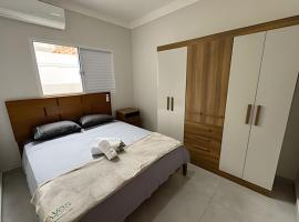Casa Moderna, Confortável e com Churrasqueira, hotel a Araxá