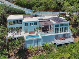 Good Vibes Only Ocean Villa-Views/Pool/Sundeck/Fun, отель в Назарете
