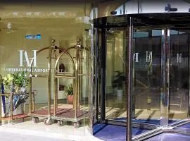 カターニア インターナショナル エアポート ホテル、にあるカターニア・フォンターナロッサ空港 - CTAの周辺ホテル