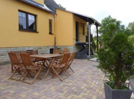 Holiday Home Bergblick by Interhome, hotel a Sehmatal