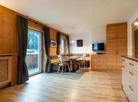 Stoffel Apartments Martina, hôtel à Wolkenstein
