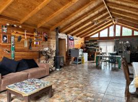 Amplia Casa Familiar en Catapilco, hotell sihtkohas Petorca