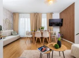 2xApartment Family or Group Riverside Wawel View