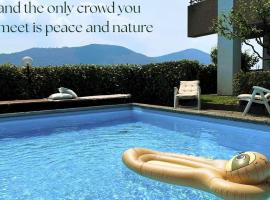 Apartment appartamento vacanze Luxus-Wohnung by Interhome, Hotel in Collina d'Oro