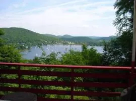 Holiday Home Ederseeblick in Bringhausen am Edersee by Interhome