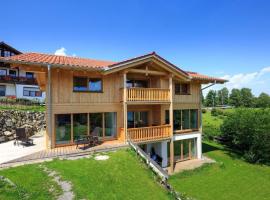 Apartment Chalet mit Blick auf das Wasser by Interhome, hotell sihtkohas Dietringen