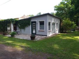 Holiday Home Bungalow by Interhome，克里維茨的飯店