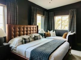 Cowboy Desert Retreat, Fire Pit, Desert Views, hotell i Kanab