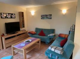 Holiday Home am Wasser mit Terrasse und Kaminofen by Interhome, Hotel in Rechlin