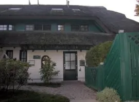 Holiday Home Haus Dünenrose by Interhome