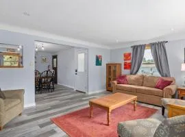 Updated 2 Bedroom by Wedding Venues w Bonfire