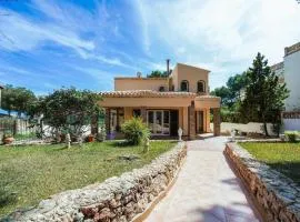 Holiday Home mit Privatpool für 5 Personen - 1 Kind ca- 210 m² in Cala Pi- Balearen - M by Interhome