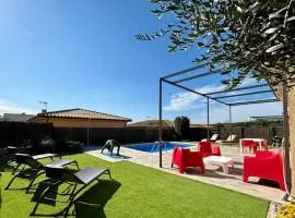 Holiday Home Moderne Villa Medes Mar mit Privatpool by Interhome
