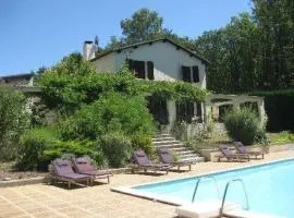 Holiday Home mit Garten- Grill und Terrasse by Interhome