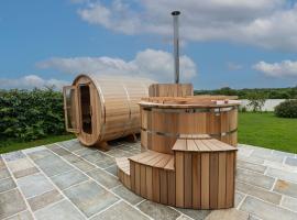 Holiday Home Villa DUXCAAR by Interhome: Saint-Pabu şehrinde bir otel