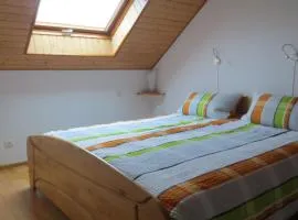 Apartment LES BRIMBELLES by Interhome