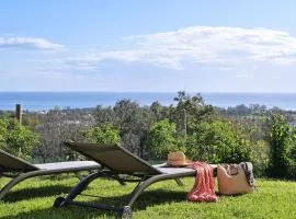 Holiday Home Weingut Punta della Guardia Panorama von Macchia und Meer by Interhome