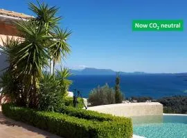 Holiday Home Die Drei Grazien- luxuriöse Villa mit eigenem Pool by Interhome