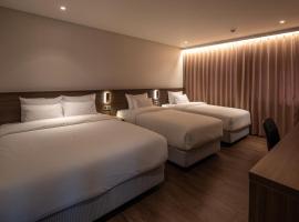 Cloud in Hotel Mokpo Peace Square – hotel w mieście Mokpo