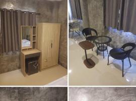 Indyresort, Hotel in San Kamphaeng