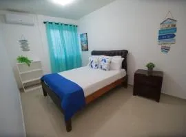 franchecis hostal cerca del mar