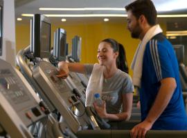 Yas Plaza Mangroves by IHG, hotel i Abu Dhabi