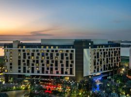 Yas Plaza Mangroves by IHG, hotel i Abu Dhabi