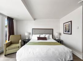 Shores Inn & Hotel, hótel í Shediac