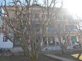 Bonkers On The Go , Kalga , Kalgha