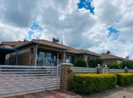 Modern 3BR Home- Perfect for Work or Relaxation