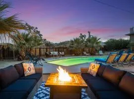 Indigo Sky Oasis - Pool, Hot Tub & Stargazing home