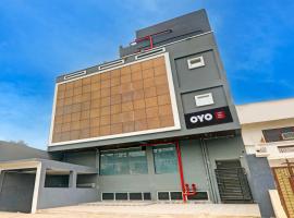 Super Hotel O Golden Tulip��z – hotel w mieście Gorakhpur