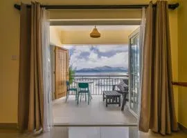 La Digue Coral Self Catering Apartments-Beachfront
