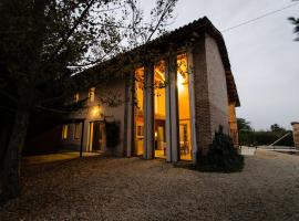 Il Riposo, bed and breakfast en San Damiano dʼAsti