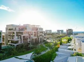 Luxury New Villa & Heated Private Pool by FeelHome