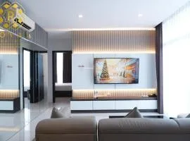 Royal Suites 2BR 18QX - Formosa Residence