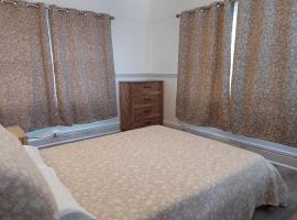 Kekuanaoa Homestead for Family rooms, hotell i Hilo