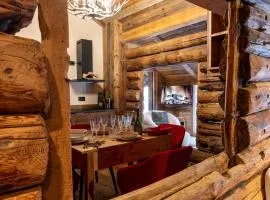 Alpine Majestic Rascard - Unique Mountain Experience with Balcony and panoramic views