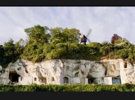 Maison flanc de coteau、Turquantのホテル