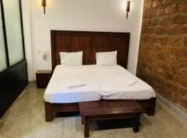 Vishnu Villa by Leeads