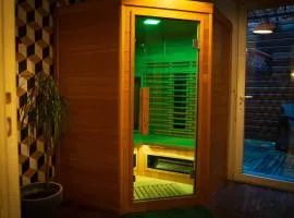 Le 8 Suite Spa Privative Sauna et Jacuzzi parking gratuit