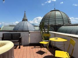 Tiny Nest Over Naples, Private Panoramic Terrace, c&agrave;mping a N&agrave;pols