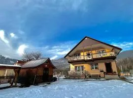 Апартаменти в садибі Черемош