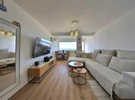 הבית היווני על הים Greek House