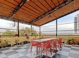 Hotel O White Rabbit