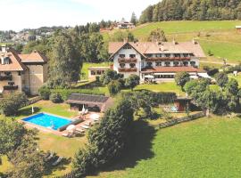 Villa Maier B&B & Apartments, hotel a Soprabolzano