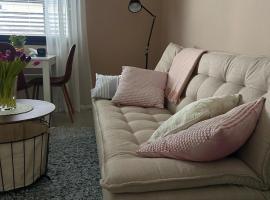 Apartment Kuusitie in the center of Ranua, hotel sa Ranua