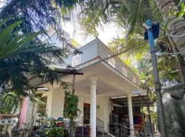White Villa - Farm Stay