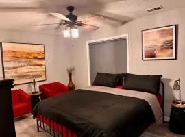 Convenient 3 bedroom Townhome